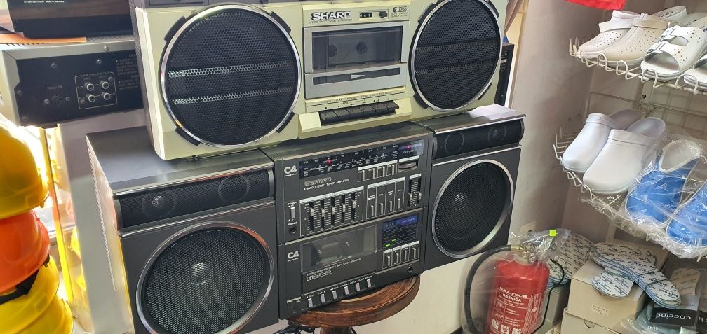 Radiomagnetofon SANYO