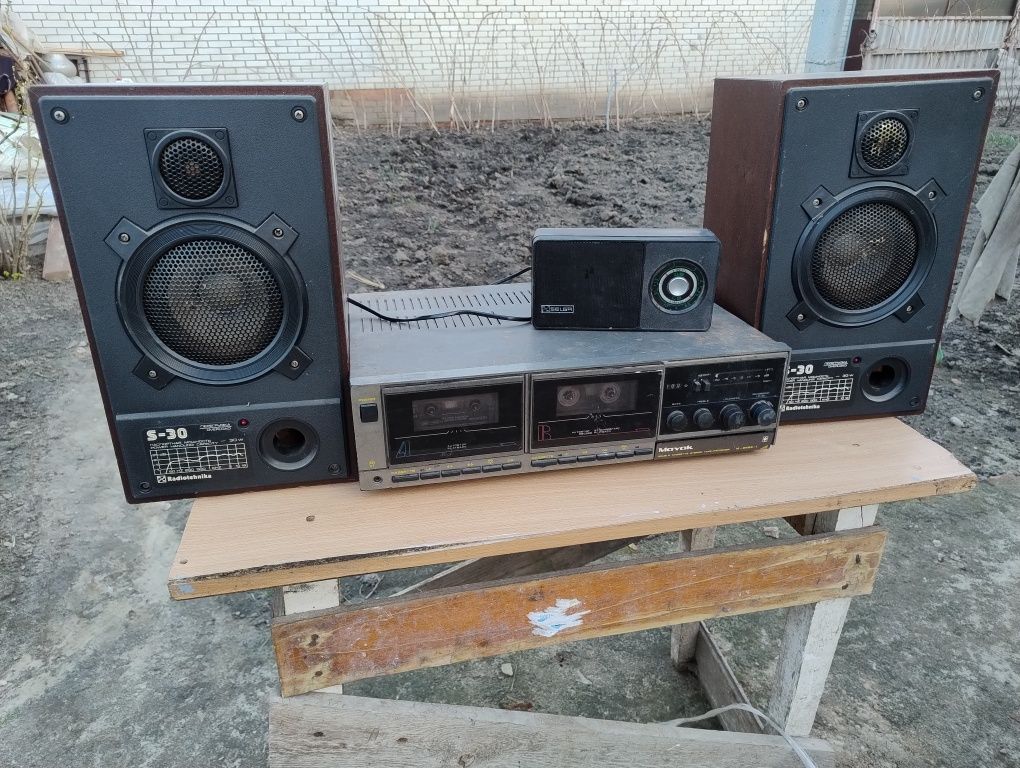 Магнитофон маяк м249s,колонки ,радиотехникаs30