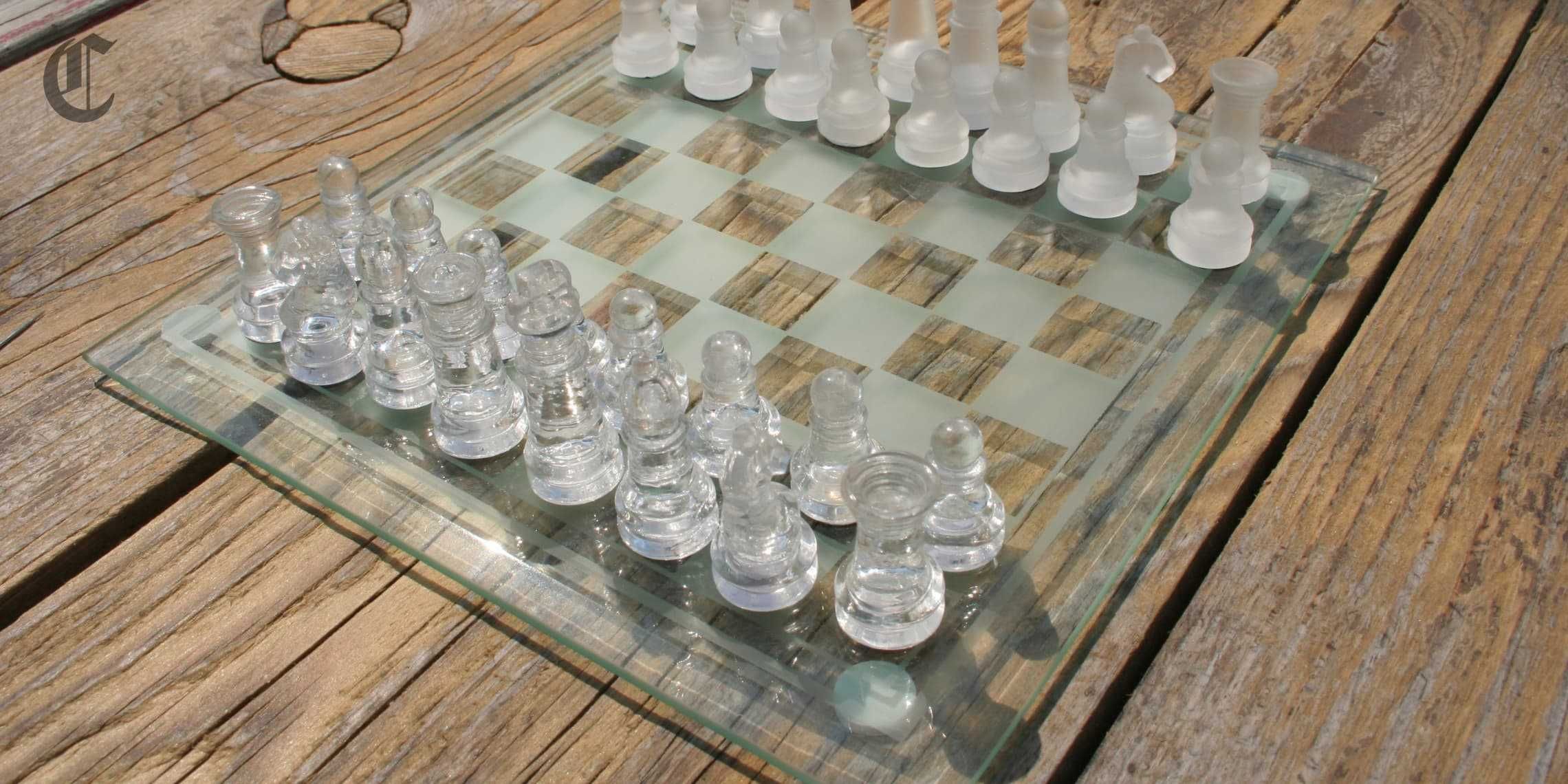 Eleganckie szklane szachy 25x25