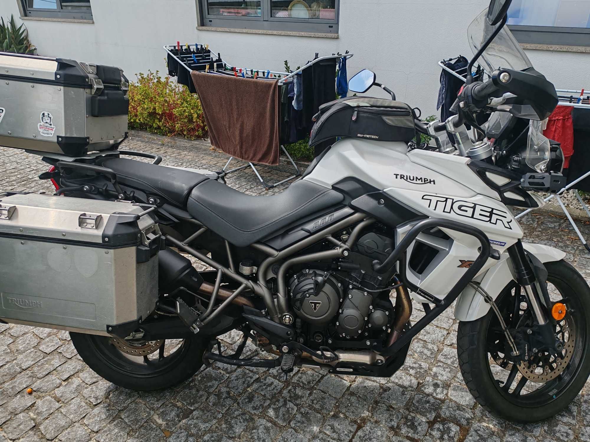 Triumph tiger 800xrx
