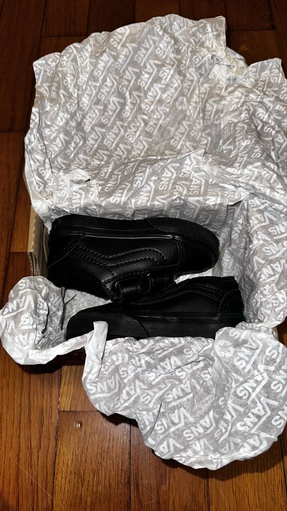 Ténis Vans Old Skool V pretos | Novos na caixa  (crianças pequenas)