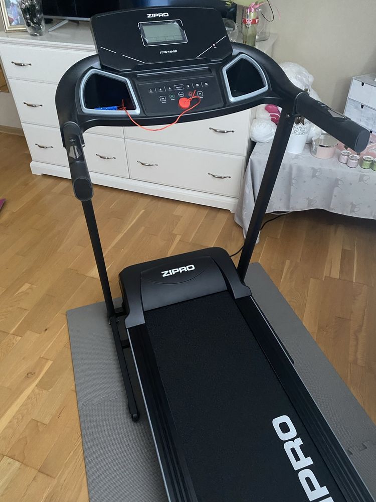 Bieżnia Zipro Colt rok gwarancji 1-12kmh regulowany kąt nachylenia