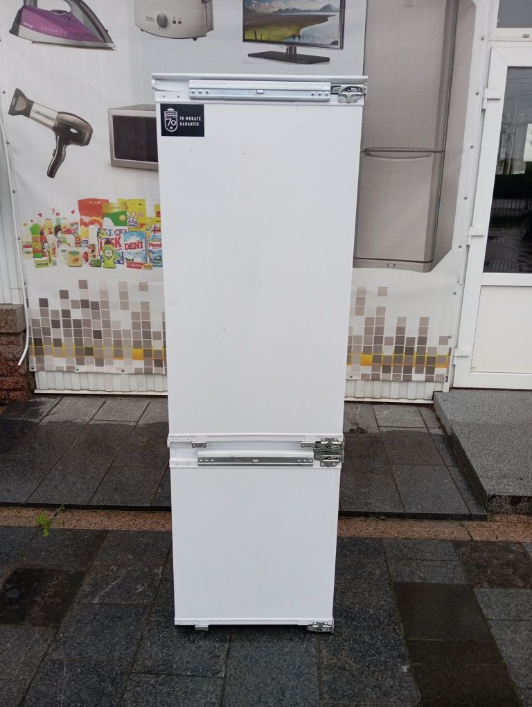 Встраиваемый холодильник Grundig K56300 No-Frost 177см INVERTER A+++