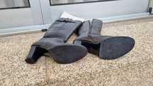 Botas de cano alto em pele