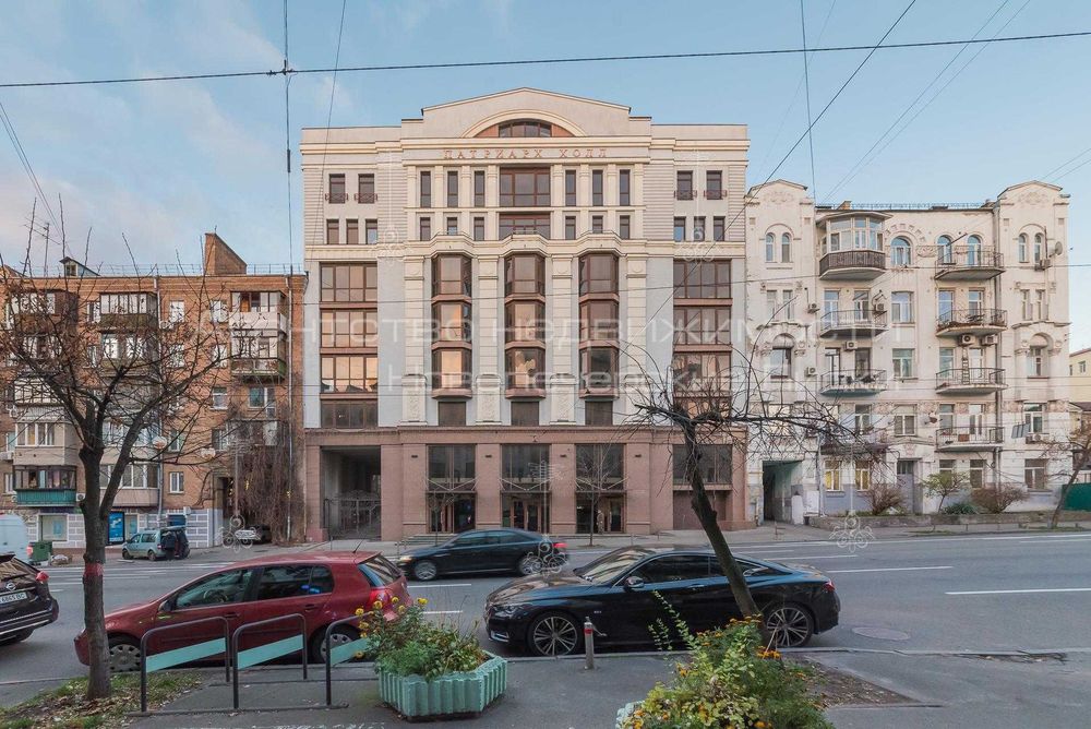 Продаж квартири 95м2 без ремонту клубний будинок Саксаганського, 78-80