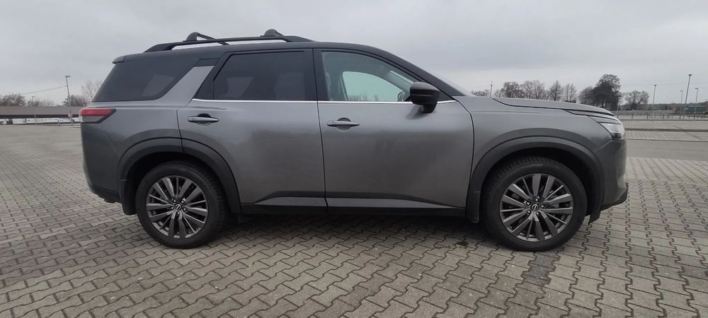 Nissan Pathfinder Nissan Pathfinder 2022r. 4x4 3,5L