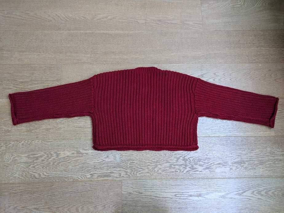 Massimo Dutti - krótki sweter ciemnoczerwony z wełną, rozm. S
