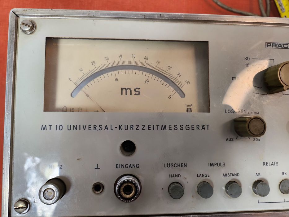 Przyrządy miernicze uniwersalny miernik krótkich czasów.