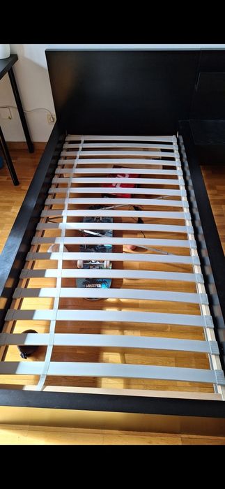 Cama Individual com estrado