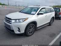 2019 toyota highlander xle шкіряний салон люк передній привід