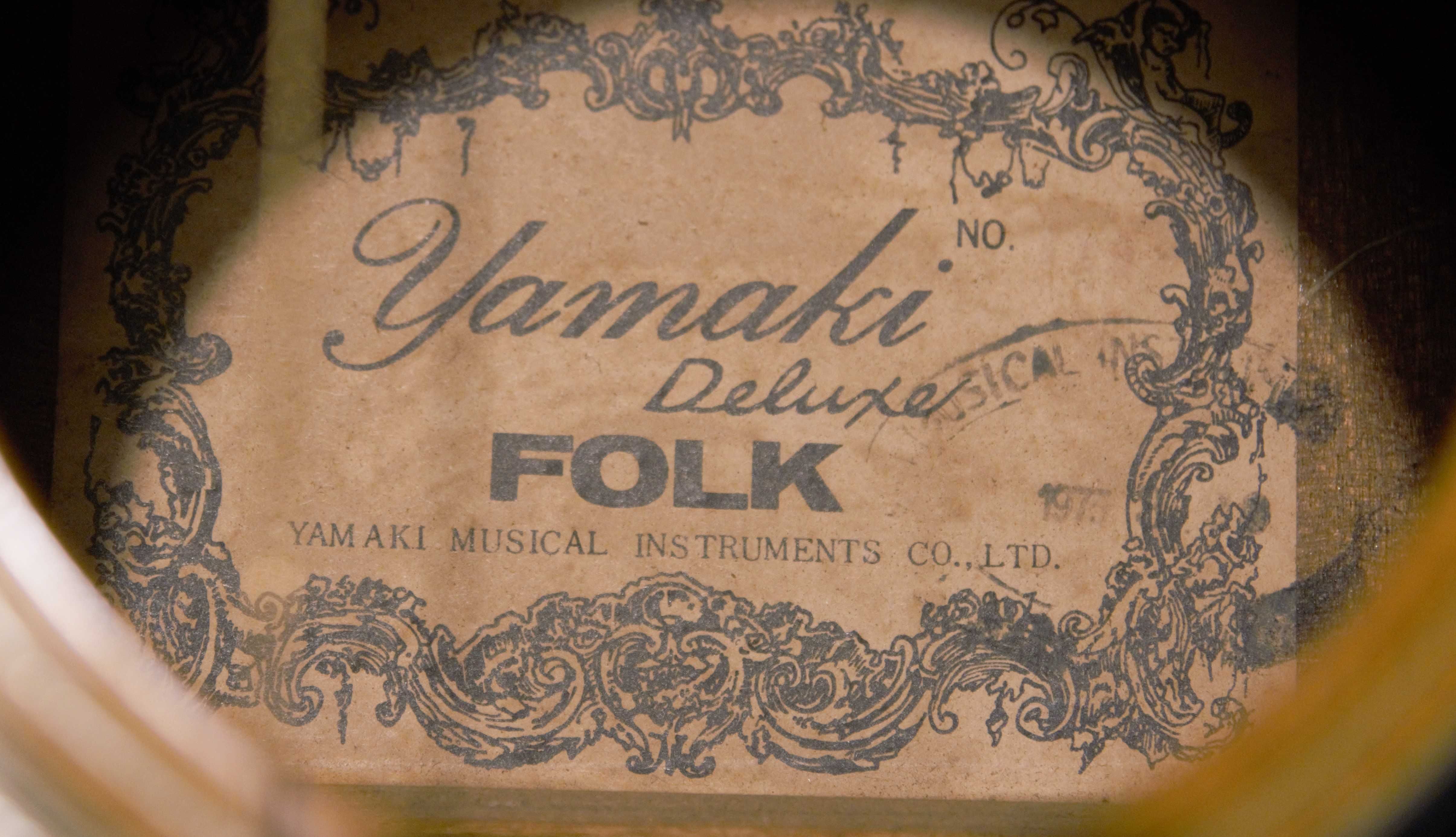 YAMAKI 115 deluxe 1973 dreadnought