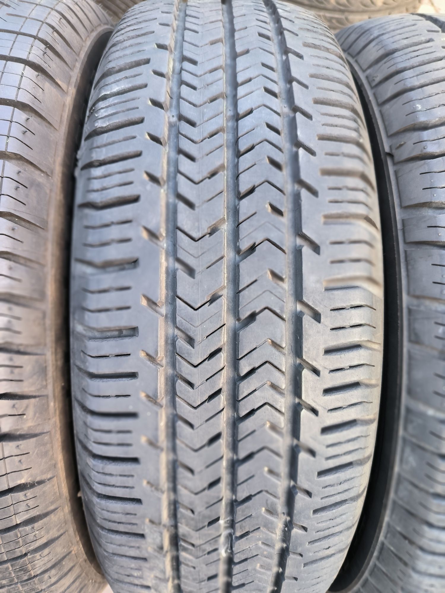 Opony całoroczne 16C Michelin Agilis 195/65 16C