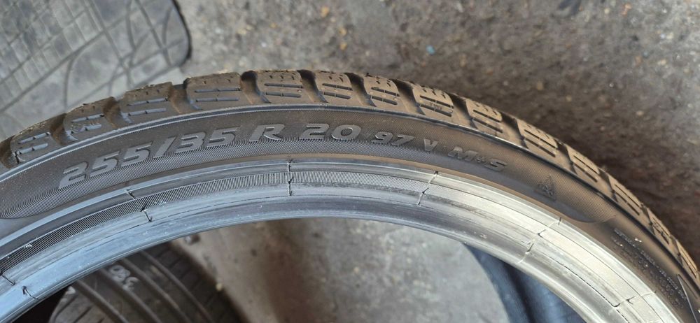 2szt opony zimowe Pirelli _ 255/35/20