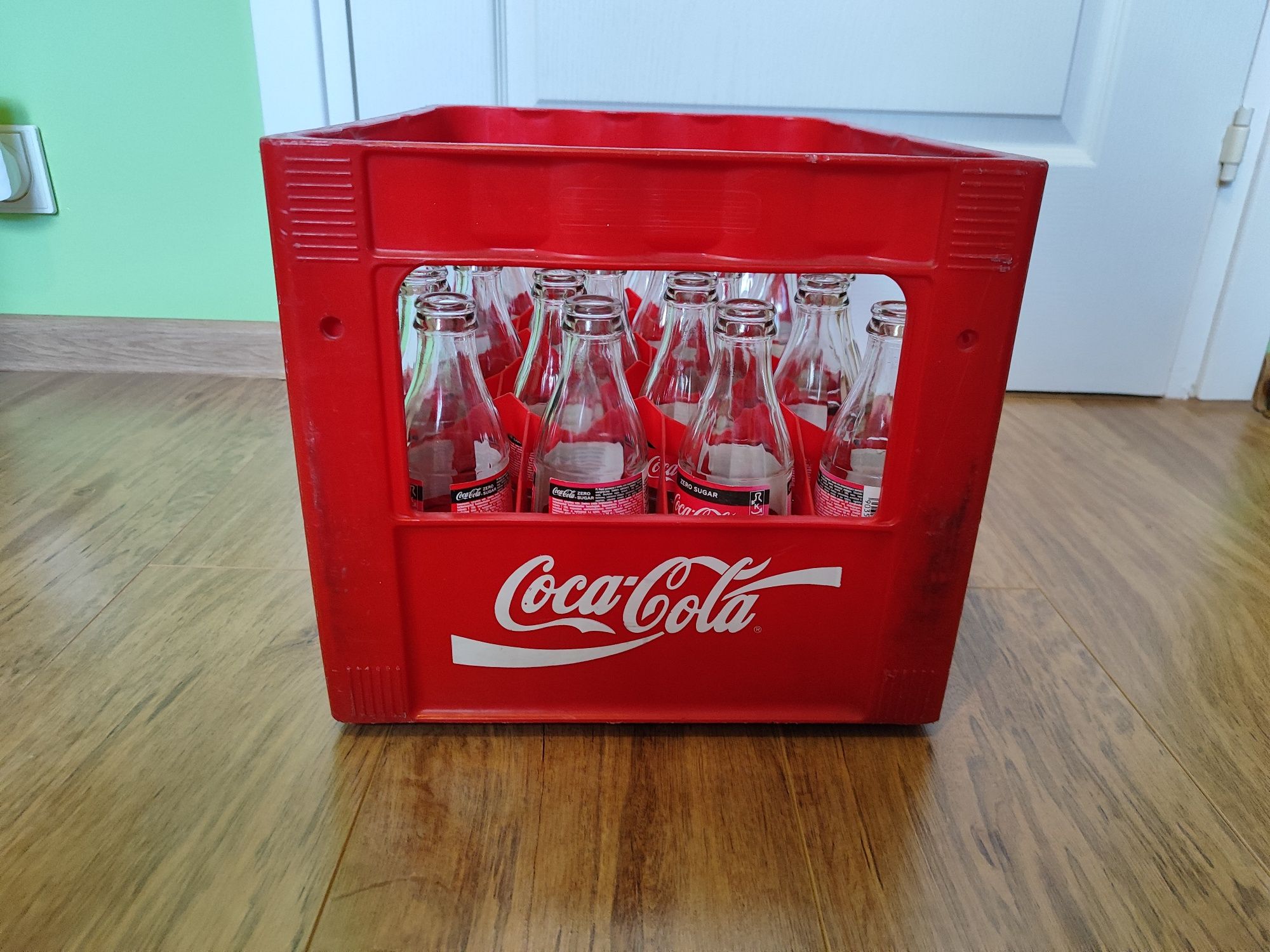 Skrzynka na butelki szklane Coca-Cola 250 ml 24 butelki