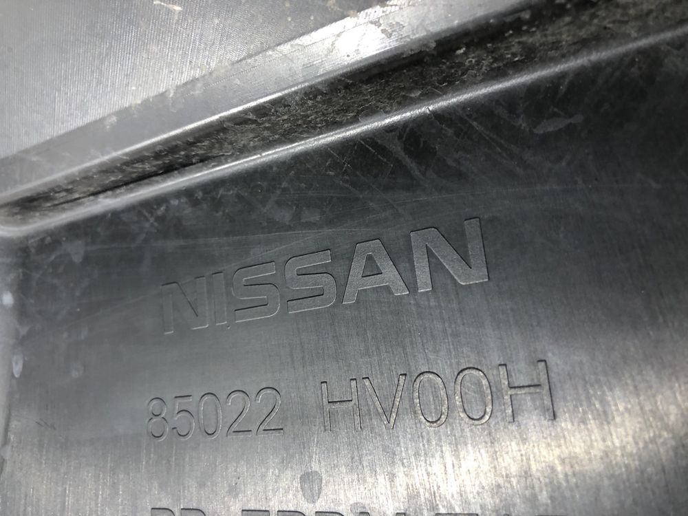 Бампер задний Nissan Rogue Sport / 2020 2021 г./ задній Qashqai 2