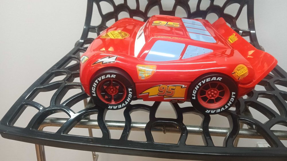 Jogo computador MCQUEEN para crianças