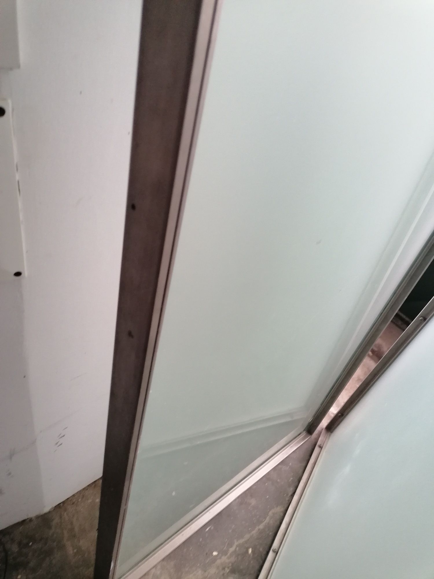 Portas de inox e vidro