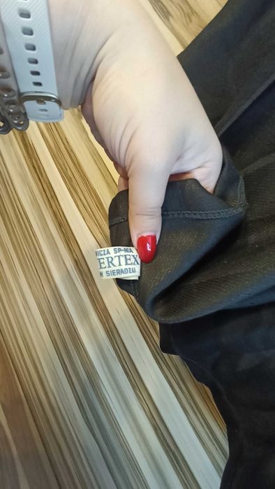 pudełkowy klasyczny żakiet damski