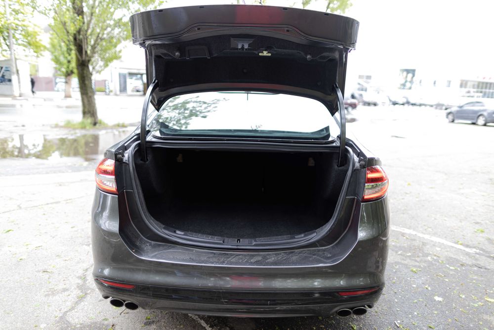 Продам Ford Fusion Sport 2.7