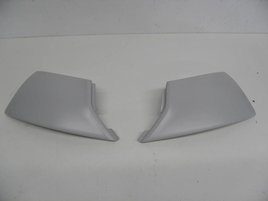 Dokładka narożnik zderzaka lewy prawy FIESTA MK7 ST  8A6J-17B891-BAW