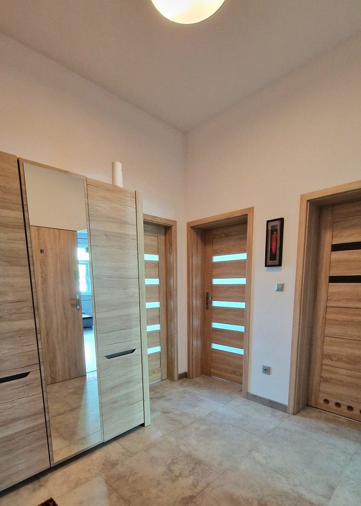 SŁAWA NOCLEG JEZIORO APARTAMENT- 3 pokoje w centrum Sławy dla 4-6 osób