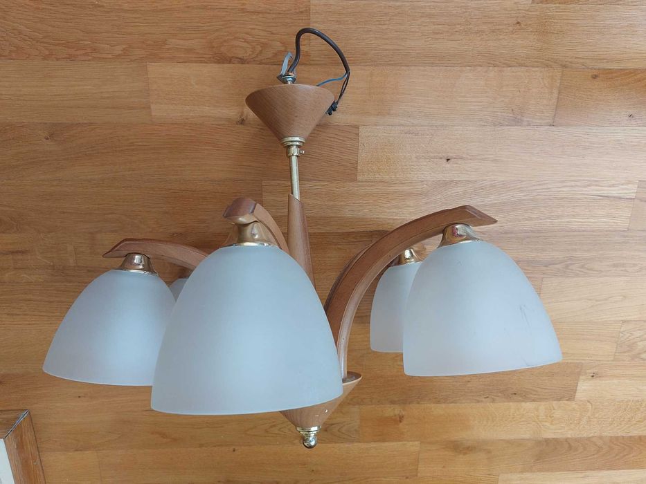 Żyrandol drewniany 5-ramienny