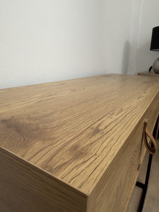 Consola de entrada em carvalho