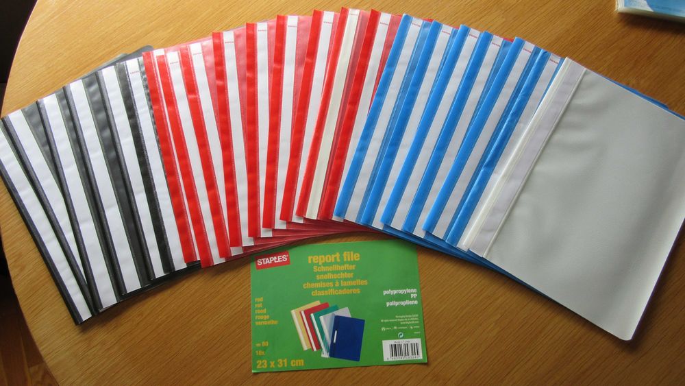 Conjunto de 30 capas  LEITZ Pasta de plástico Standard, A4 **NOVAS**