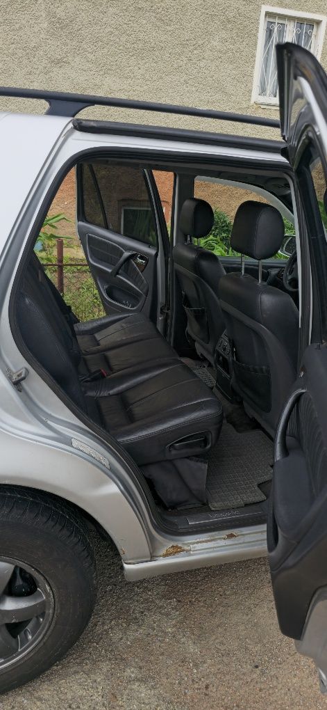 Mersedes ML 270 (w163 )
