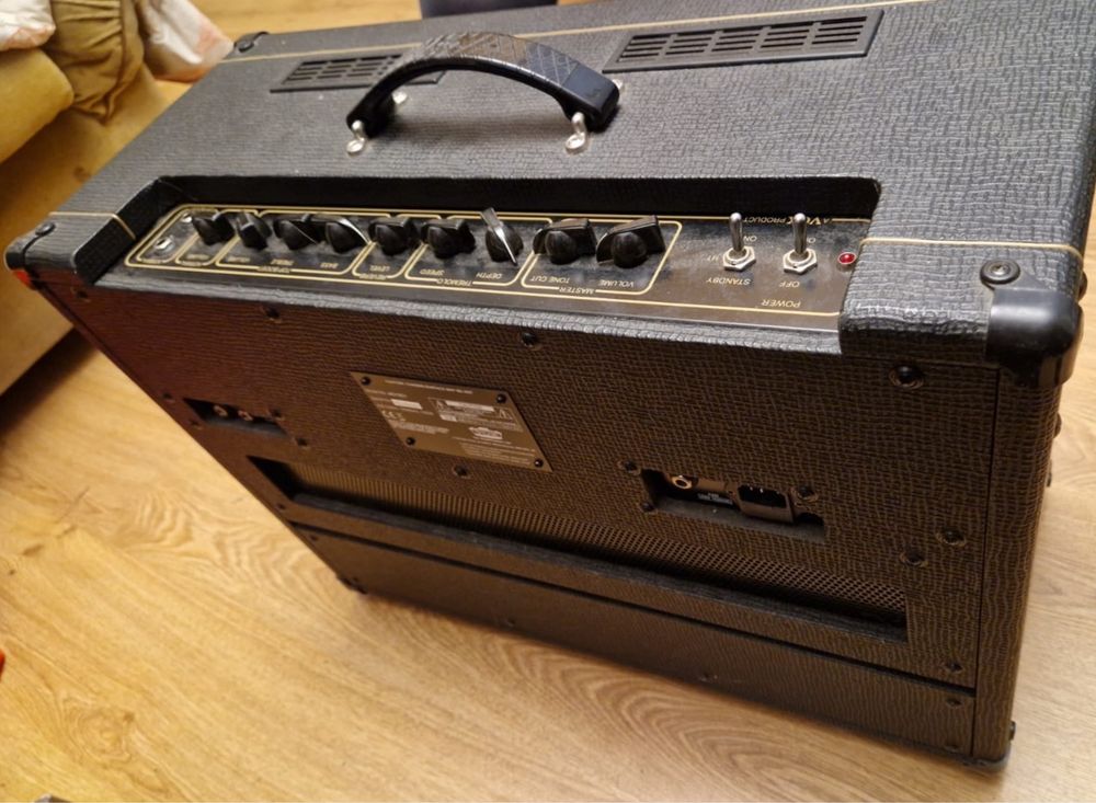 Vox AC15C1 + Przełocznik Vox VFS2A