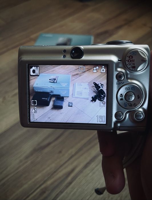 Canon IXUS 750 ПОВНИЙ КОМПЛЕКТ Цифровий Вінтажний Фотоапарат Мильниця