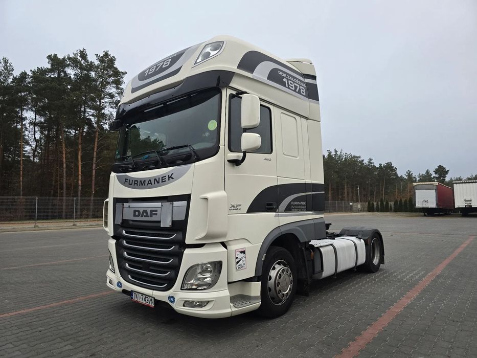 DAF XF 460 Super Space Cab Low Deck Mega/Standard siodło podnoszone  XF106 460 EURO 6 Super Space Cab automat LOW DECK / STANDARD