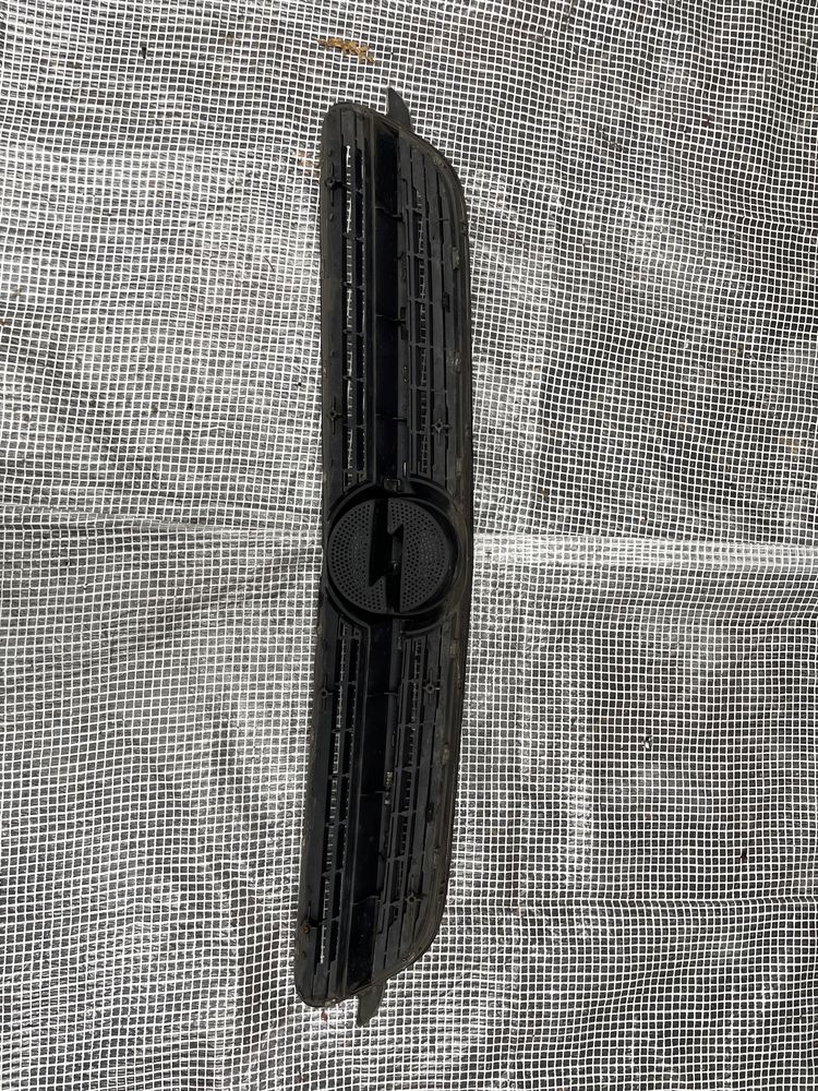 Opel Vectra C grill atrapa chłodnicy chrom GTC wysyłka kratka