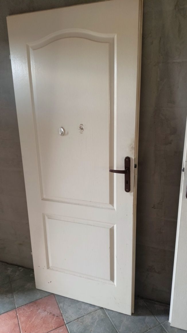 Dzrzwi  2sztuka ,białe