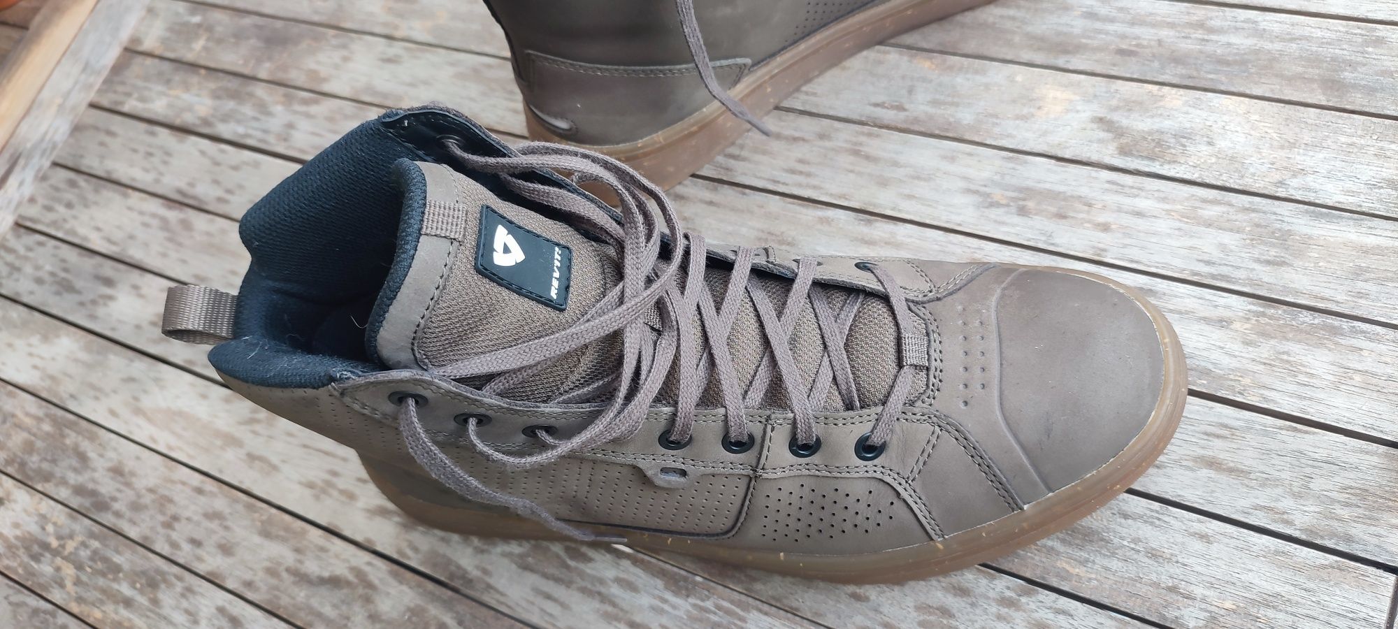 Botas Revit! Arrow novas