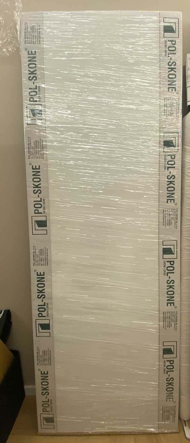 Drzwi POL-SKONE HARMONY 70cm ukryte bezprzylgowe prawe otwierane wewn