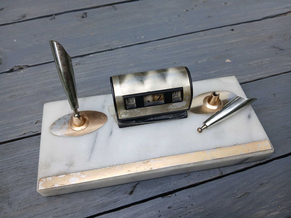 Zestaw na biurko z kalendarzem Retro