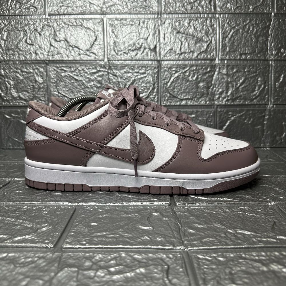 Чоловічі кросівки Nike Dunk Low Brown/White DV0833-112
