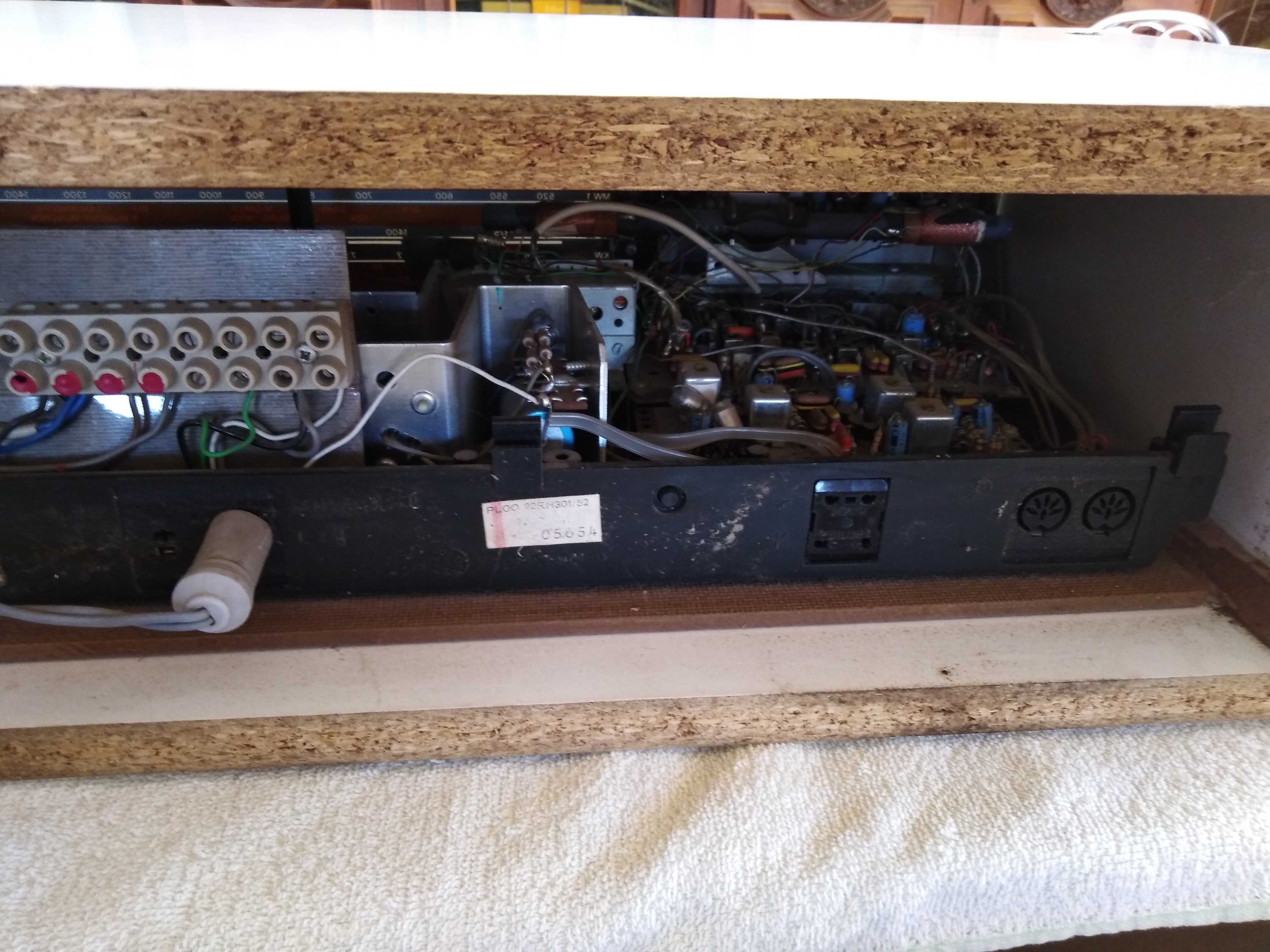 Radio philips stereo model 22RH301/52