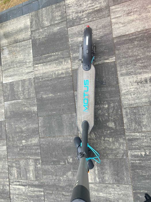 Hulajnoga elektryczna Motus Scooty 10