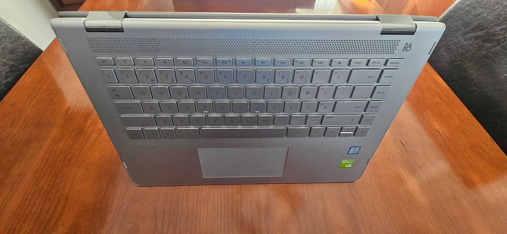 HP Pavilion X360 14"Tactil/i5-8250U