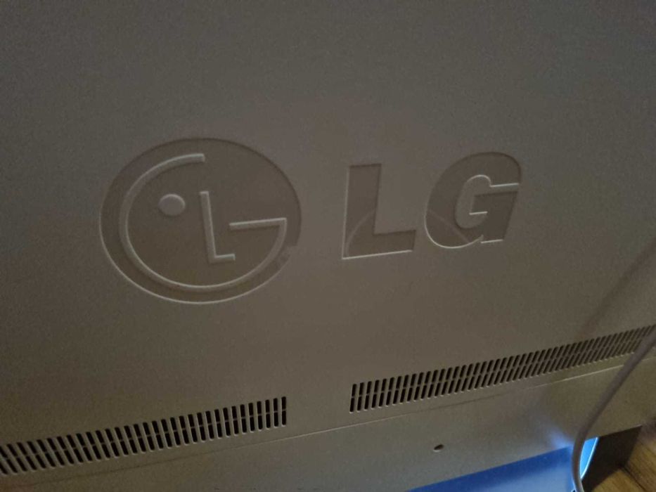 Televisão curva LG 55EG91, 55 polegadas
