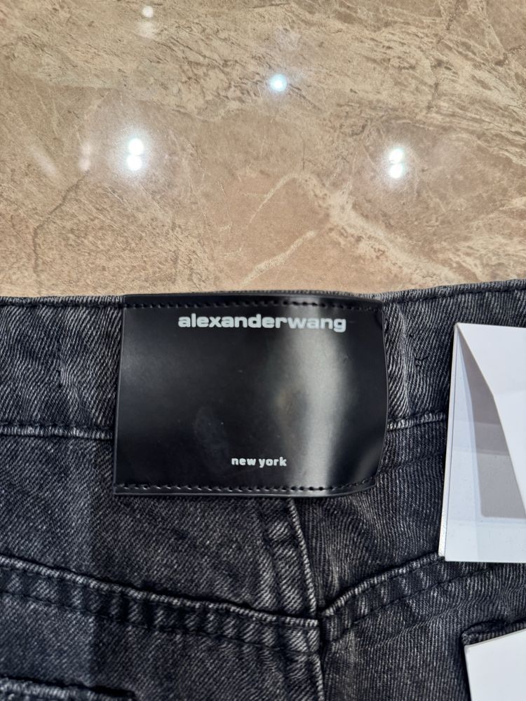 Шорти Alexander Wang