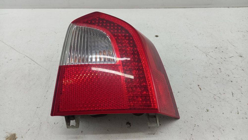 Фонарь задний правый стоп Volvo XC70 V70 2007-2016 31276840