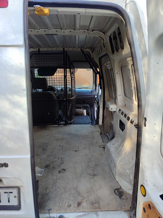 Продаю Ford Conect