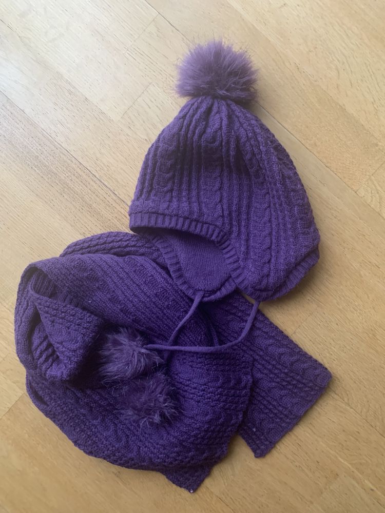 Комплект шапка і шалик для дівчинки Wojcik