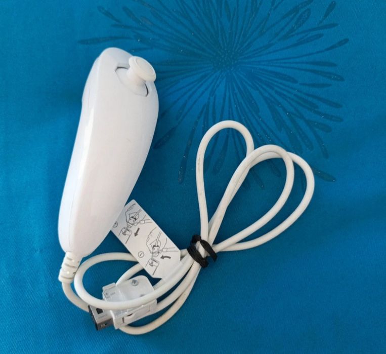 Nunchuck branco original