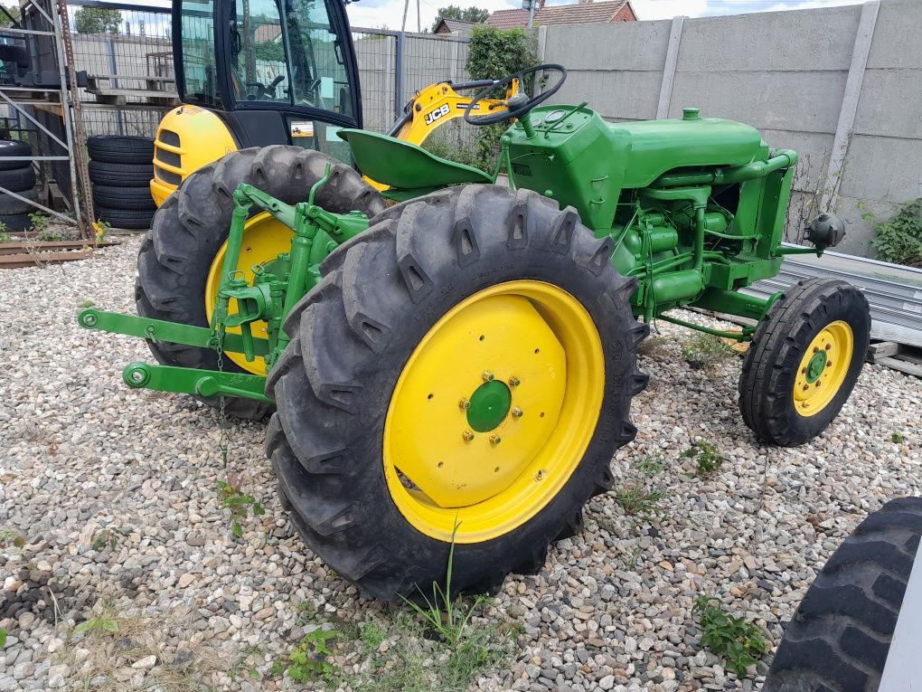 John Deere 500 silnik 4 cylindrowy