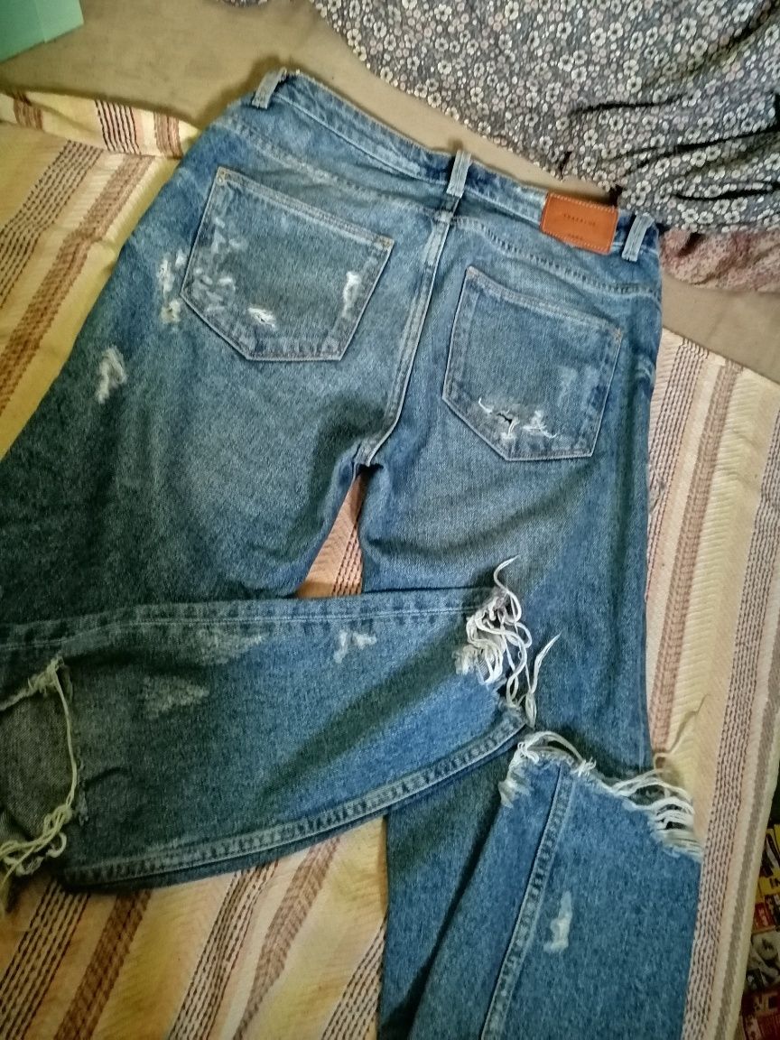 ZARA spodnie dżinsy Ripped jeans boyfriendy mom fit vintage Z dziurami