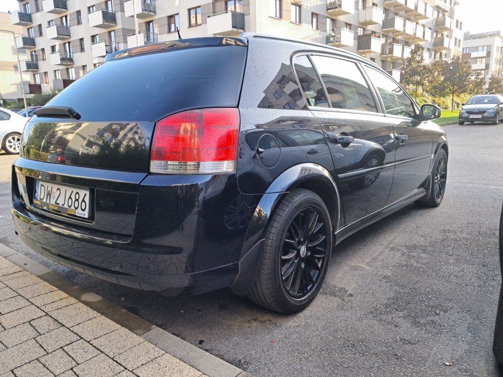 Opel Signum 1.9CDTI 150KM 2008 Automat